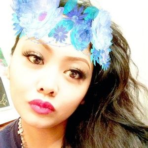 Meet your Posher, Joelena